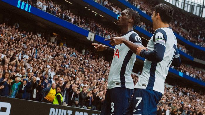 Soi kèo góc Newcastle vs Tottenham, 19h30 ngày 1/9